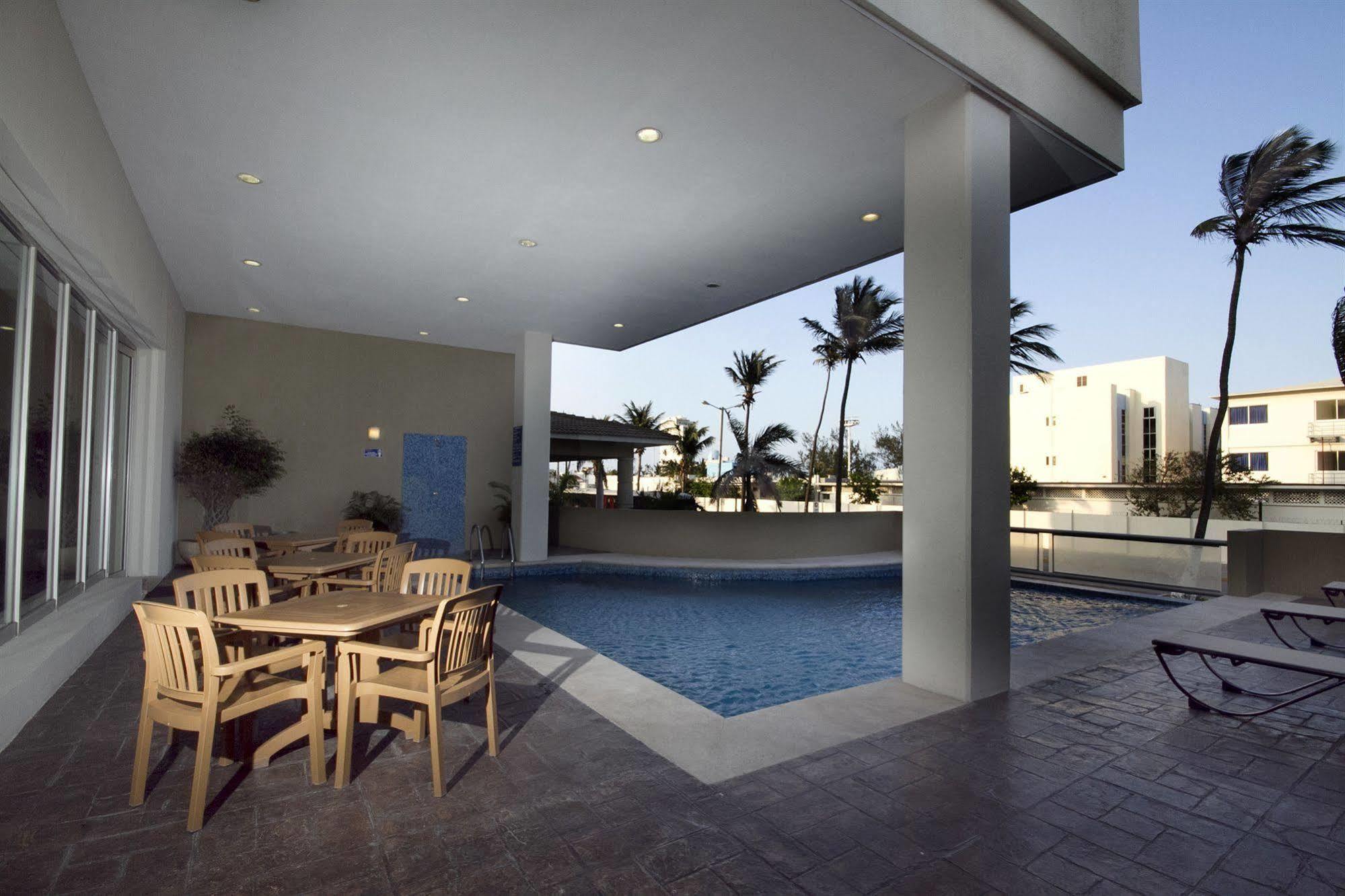 Balaju Hotel & Suites Veracruz Exterior photo